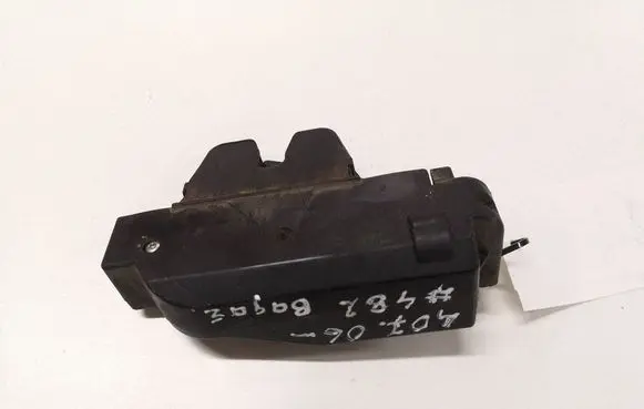 Peugeot 407 Tailgate/trunk/boot lock/catch/latch