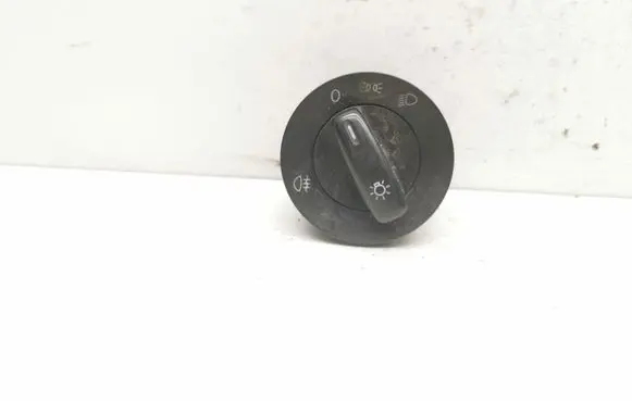 Volkswagen PASSAT B6 Light switch 1K0941431B