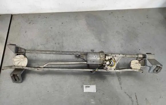 Volvo 960 Front wiper linkage and motor 403237