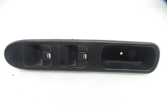 Peugeot 307 CC Quarter vent window switch 