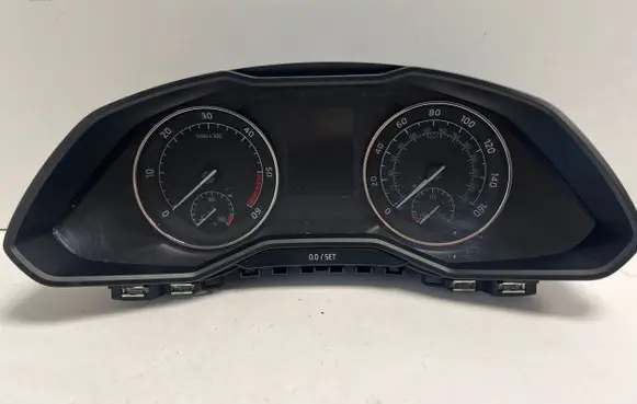 Skoda Superb B8 (3V) Speedometer (instrument cluster) 3V0920941C