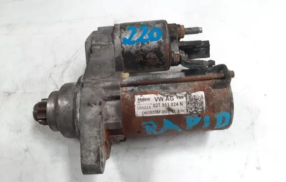 Skoda Fabia Mk2 (5J) Starter motor 02T911024N