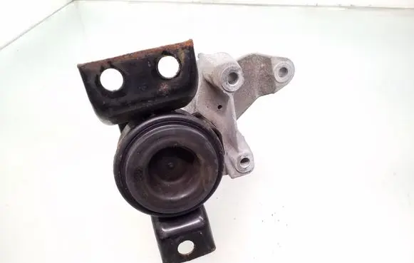 Nissan Pulsar Engine mount bracket 1509062