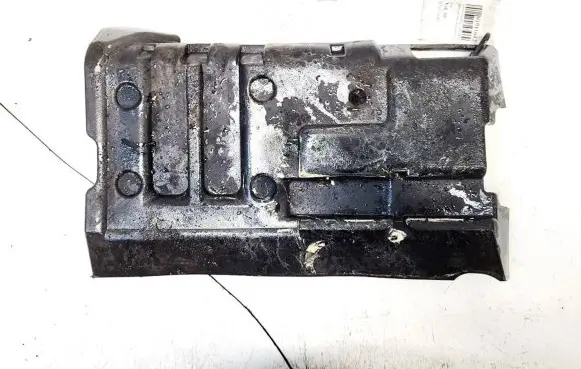 Engine cover (trim)