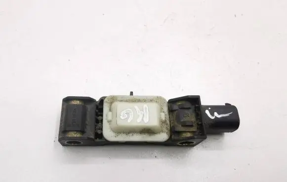 Chrysler Voyager Airbag deployment crash/impact sensor 04671779AC 260804 1500200948