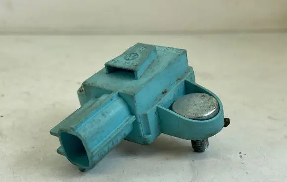 Audi A6 S6 C6 4F Airbag deployment crash/impact sensor 4F0955557