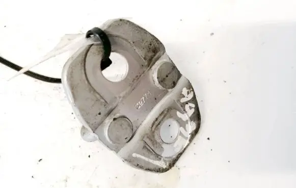 Dodge Caliber Front door lock loop/hook striker 32771