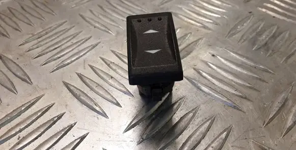 Ford Mondeo Mk III Electric window control switch 1S7T1452AB