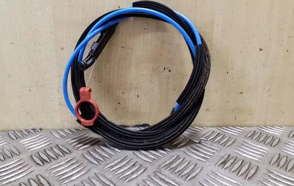 Volkswagen Eos Loading door cable line 