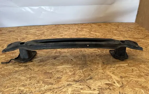 BMW X1 E84 Rear beam 