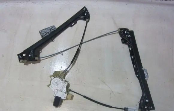 BMW 3 E92 E93 Front window lifting mechanism without motor 51337193455