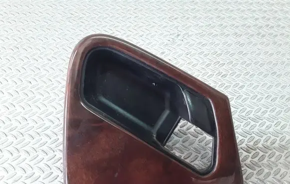 Other front door trim element