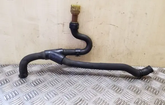Opel Zafira C Engine coolant pipe/hose
