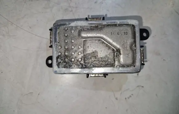 Mercedes-Benz E W212 Heater blower motor/fan resistor A2128702110