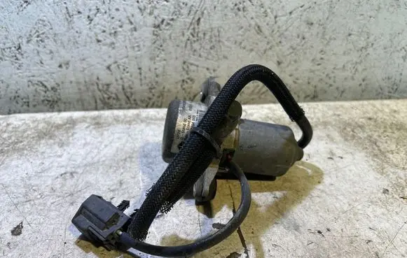 Jeep Wrangler Vacuum pump P04581586AB 01026105