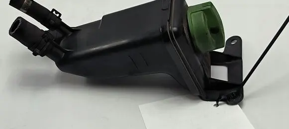 Audi A4 S4 B6 8E 8H Coolant expansion tank/reservoir 8E0422373