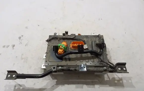 Renault Arkana Hybrid / electric car battery 295106885R