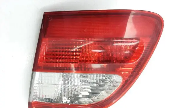 Mercedes-Benz E W211 Tailgate rear/tail lights A2118201464