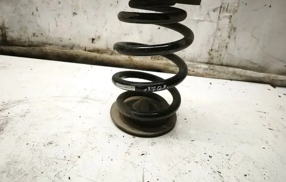 BMW 1 E81 E87 Rear coil spring 996724