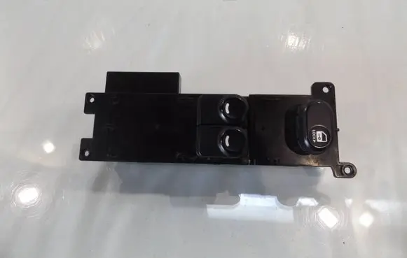 Hyundai i30 Other switches/knobs/shifts 935702L100