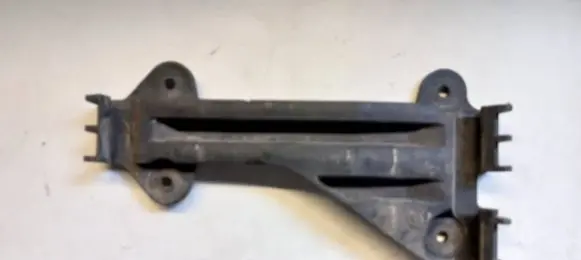 Audi A6 S6 C4 4A Front bumper mounting bracket 4A0807283A