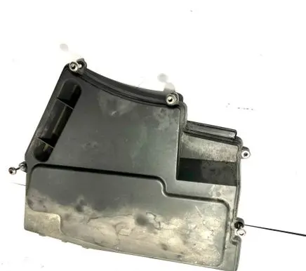 BMW 5 E60 E61 Fuse box cover 7520899 12907520899 586509