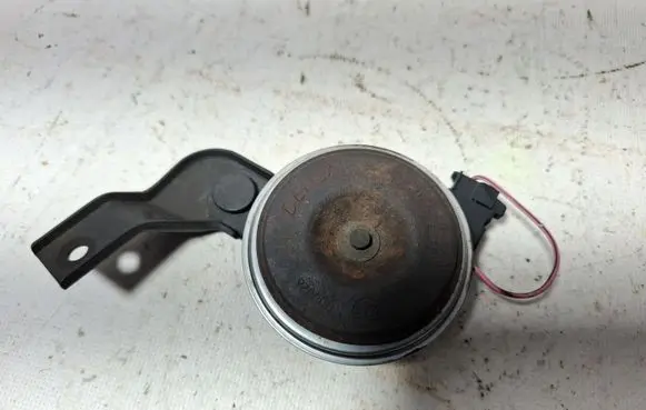Lexus GS 300 400 430 Horn signal 8651030580 0721009600