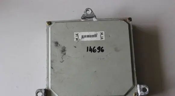 Honda Prelude Engine control unit/module 37820P5M901 077102237