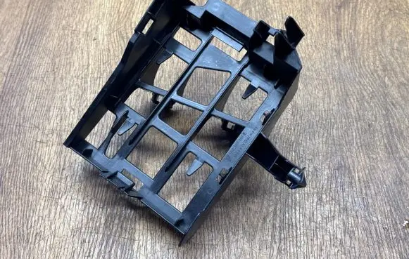 Porsche Macan (95B) Battery bracket 95B907461E