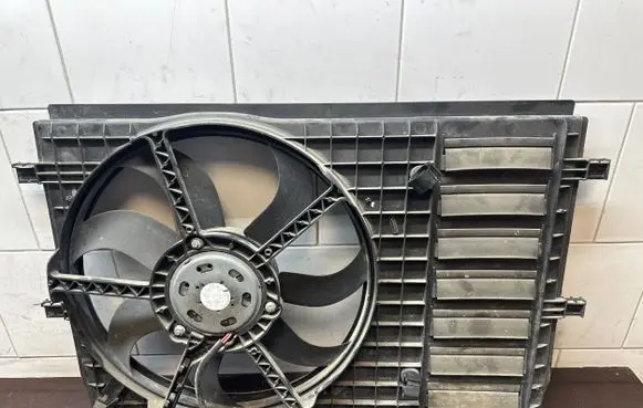 Audi A1 Electric radiator cooling fan 6R0121207L