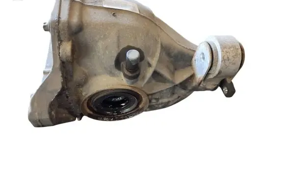 Mercedes-Benz C W204 Rear differential 2043506166 A2043510408