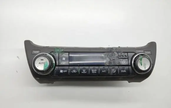 Toyota Land Cruiser (J150) Climate control unit 8401060A40 1465707503