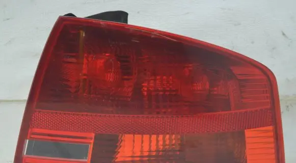 Audi A4 S4 B7 8E 8H Rear/tail lights 8E5945096
