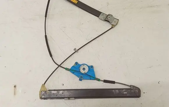 Audi A6 S6 C6 4F Front window lifting mechanism without motor 8E0837462C