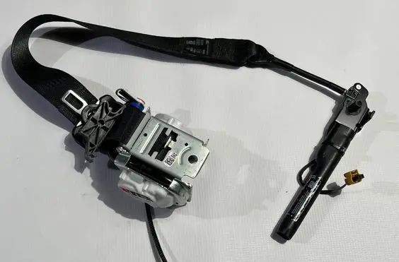 Jeep Wrangler Front seatbelt P7KC80TX7AA