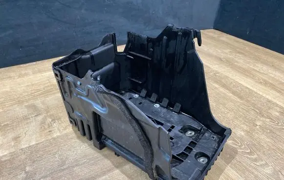 Land Rover Discovery Sport Battery box tray 6G9N10757AF 31294077
