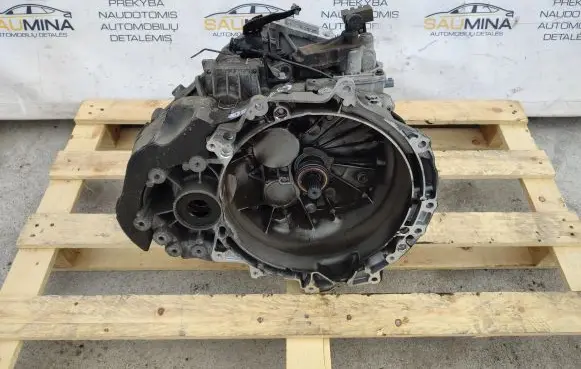 Manual 6 speed gearbox