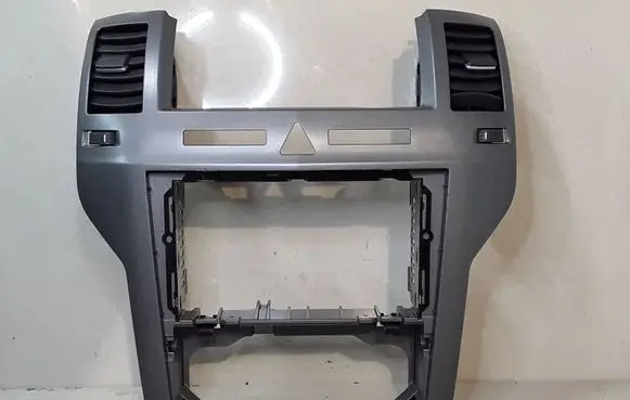 Opel Zafira B Radio/GPS head unit trim 13162552 13144401 13144402