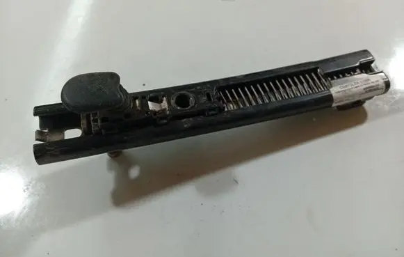 Chrysler Voyager Seat belt adjustment rail AT76943