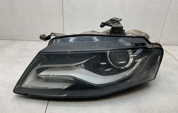 Audi A4 S4 B8 8K Headlight/headlamp 8K0941003D