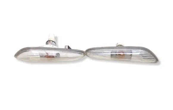 BMW 5 E60 E61 Front fender indicator light 7165741 7165742