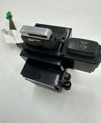 Volvo S80 Ignition lock 32900206 6G9N11572BG VP6G9F11572BG