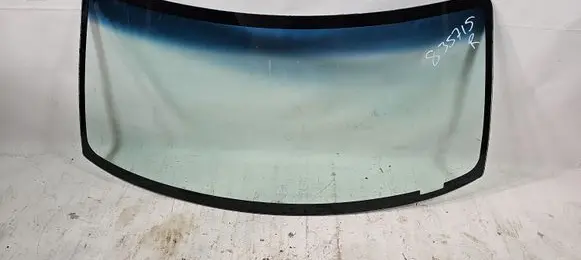 Ford Explorer Front windscreen/windshield window