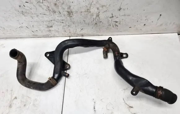 Opel Zafira A Engine coolant pipe/hose 13111683