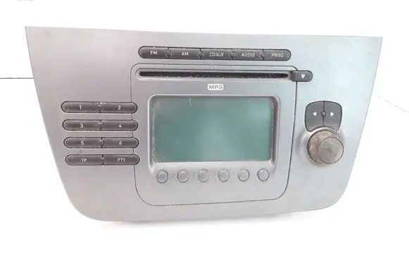 Radio/CD/DVD/GPS head unit