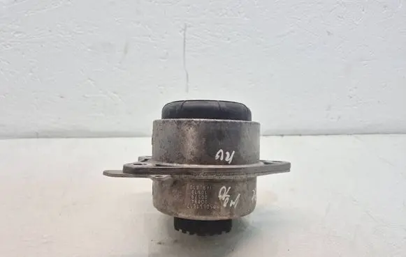 Alfa Romeo Giulia Engine mount bracket 00505515130