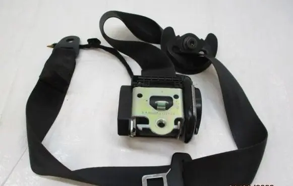 Peugeot 308 Front seatbelt 96776852XX