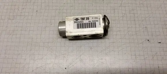 Opel Zafira B Air conditioning (A/C) expansion valve 7011211