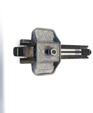 Battery bracket