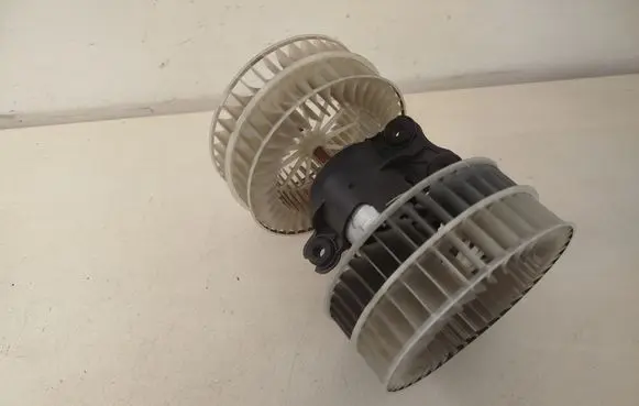 Mercedes-Benz Vito Viano W639 Heater fan/blower 7735001010